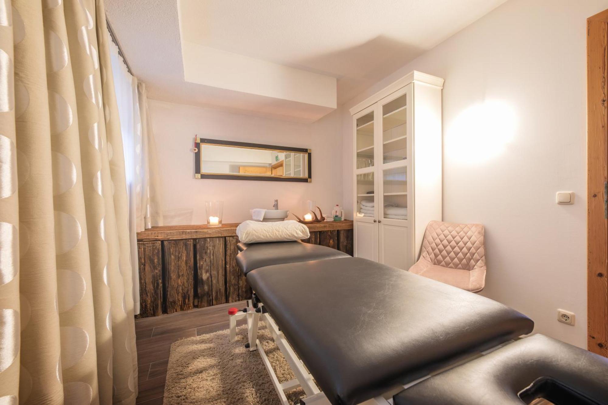 Stacklerhof Hotel Нойщифт им Щубайтал Екстериор снимка